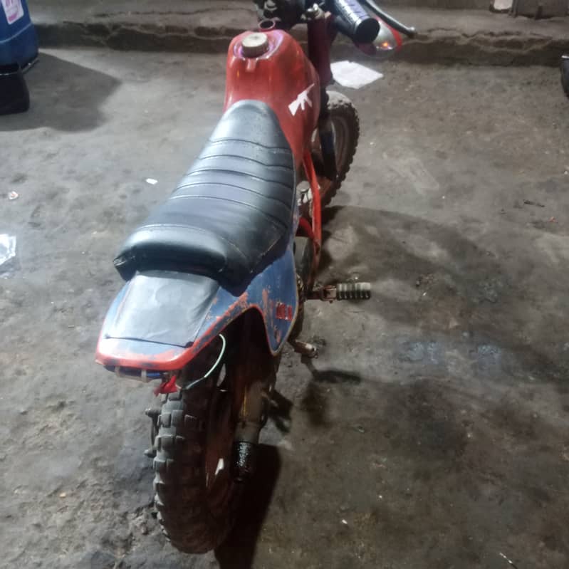 Honda 49 cc bike 2 stroke 3