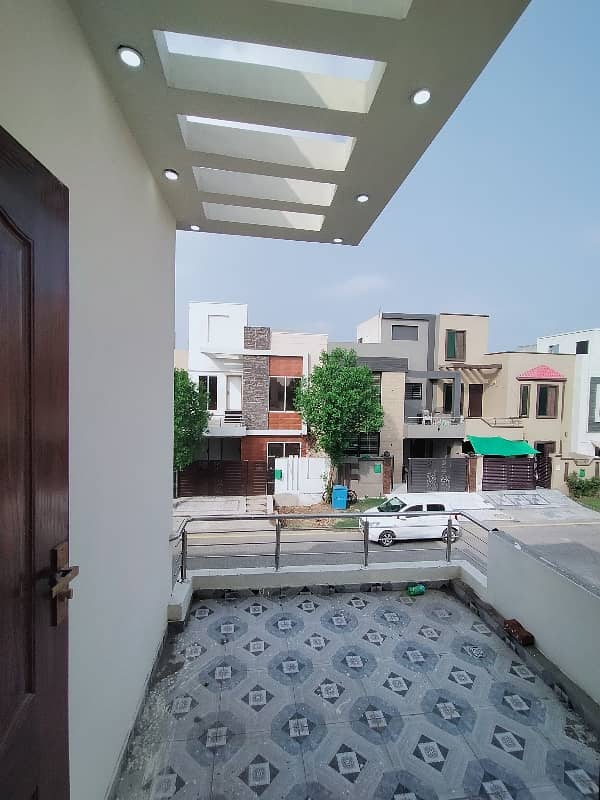 Bahria Nasheman 5 Marla Brand New Luxury House Available for Sale Very Lowest Price 2