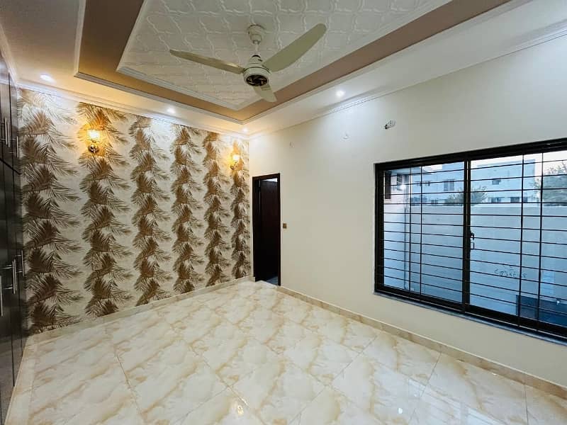 Bahria Nasheman 5 Marla Full House Double Storey Available For Rent With Gas Installed 1