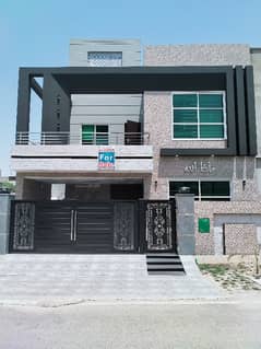 Bahria Nasheman 8 Brand New Luxury Owner Build House Available for Sale Very Lowest Price