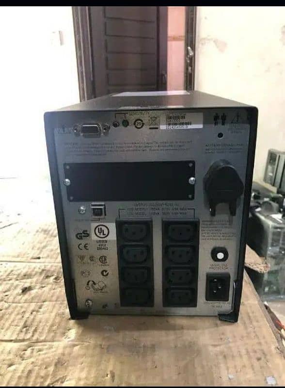 APC SMART UPS 650VA/750VA/1KVA/2KVA/3KVA/5KVA/10KVA AVAILABLE 8