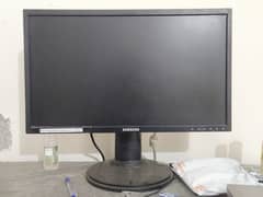 22 inch Samsung | LCD VGA DVI SUPPORTED