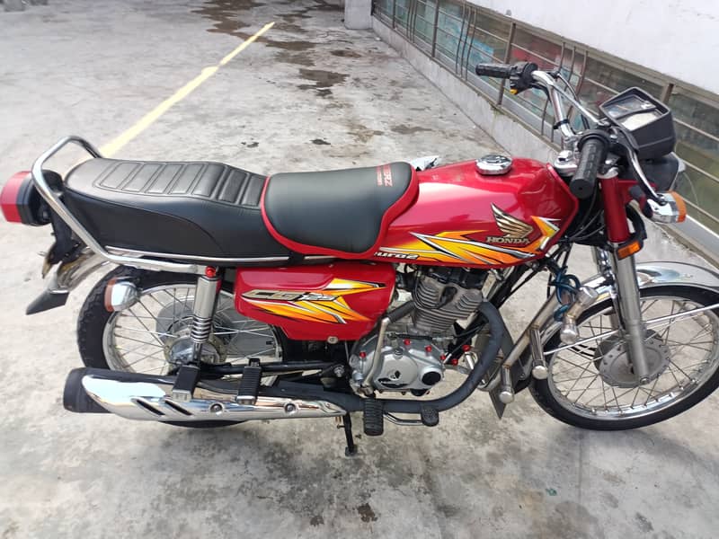 Honda 125 2021 model original condition 9