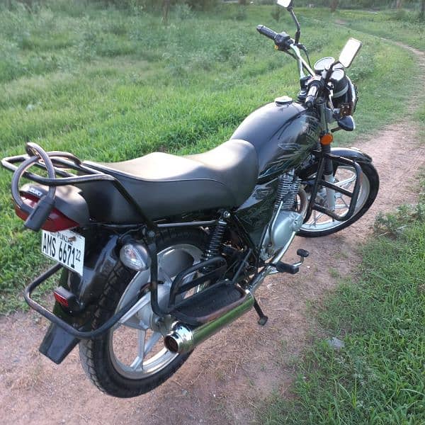 Suzuki GS 150 SE - 2022 8