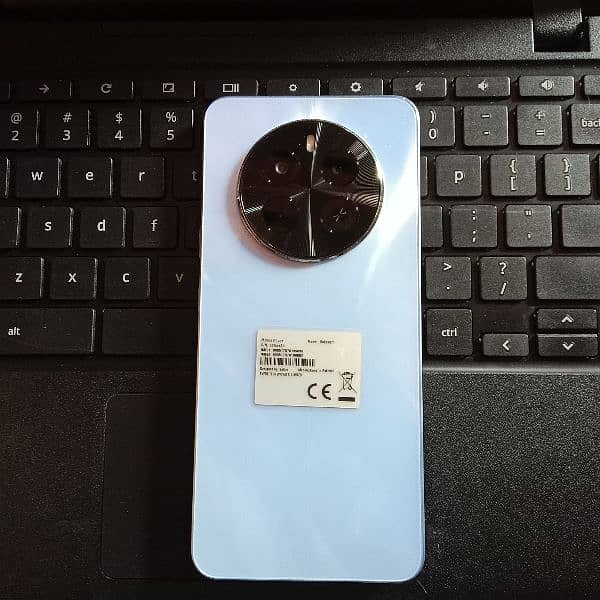 Realme 12 256 gb 8 gb 4