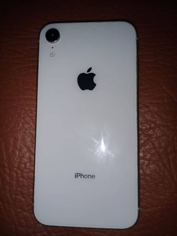 iPhone XR 64GB 0