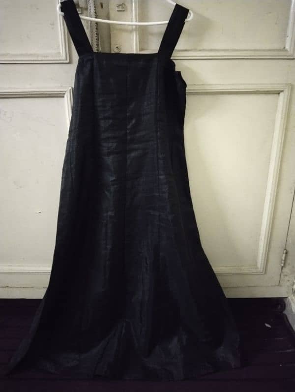 Brand New Black silk inner top and bottom+ net gown 2