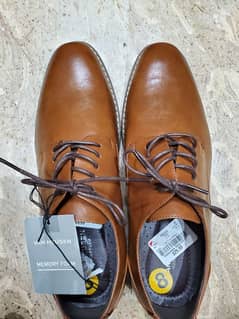 VEN HEUSEN SHOES 10 NO FOR SALE