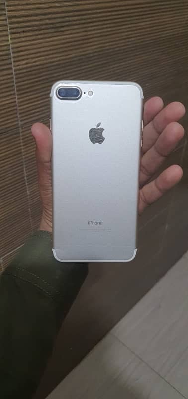 iphone7plus 32gb pta approve 1