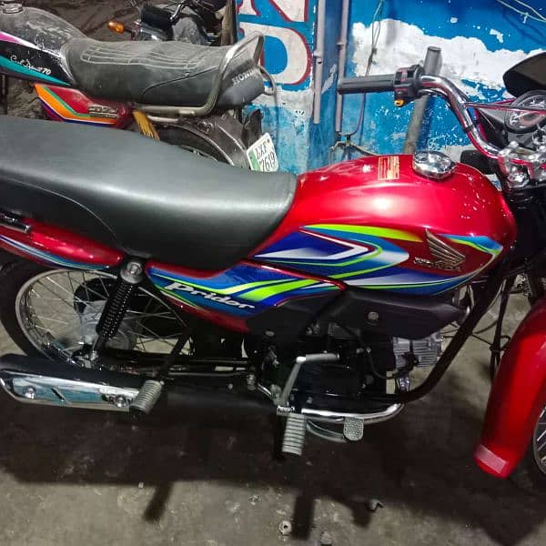 Honda 100 pridor 1