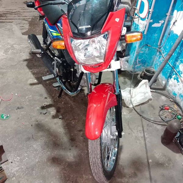 Honda 100 pridor 6