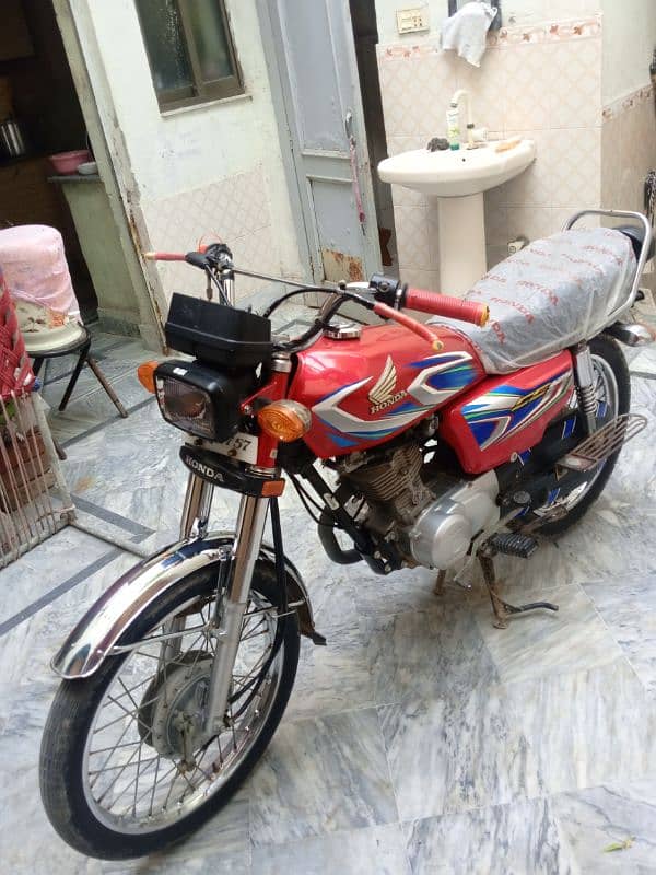 Honda 125 2022 model all bike ok 3