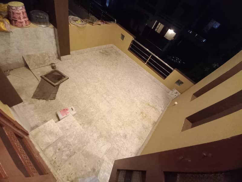 5 MARLA SLIGHTLY USED HOUSE FOR SALE AVAILABLE IN SECTOR D BAHRIA TOWN LAHORE 12