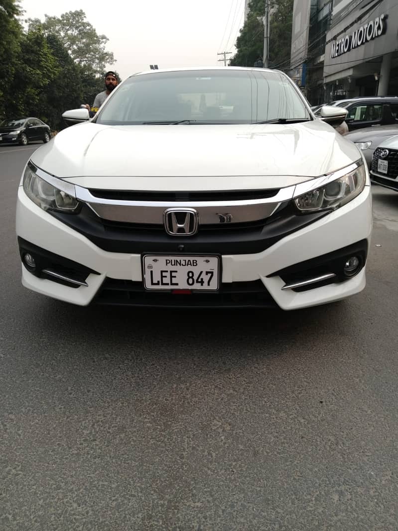 Honda Civic Oriel 2017 14