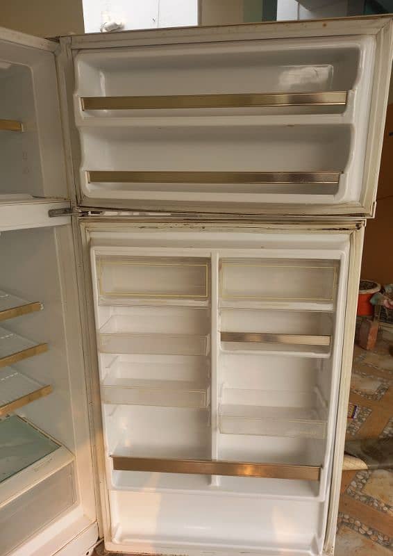 Gibson Refrigerator for sale 4