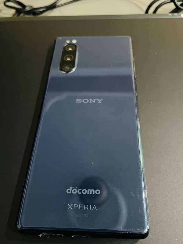 Sony experia 5 in good condition 4