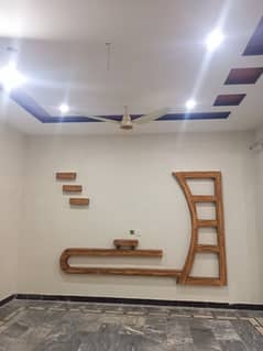 Ground portion house for rent. Near to kashmir high way.