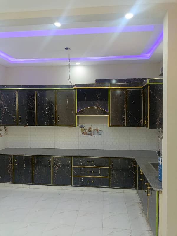 Prime Location Al Haram Garden House For sale Sized 5 Marla 6