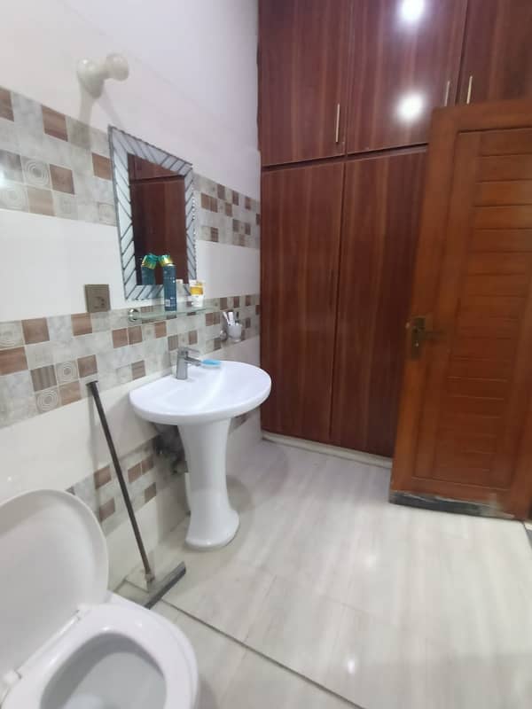 35 Marla upper portion with gas Available for Rent in AWT pH 1 3