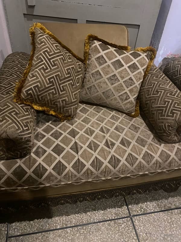 sofa set 7seaters for sale 2