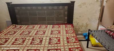 only double bed with mettres 5 year used