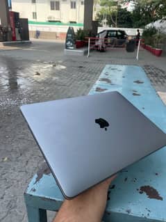 macbook m1pro 2020 16gb/256gb