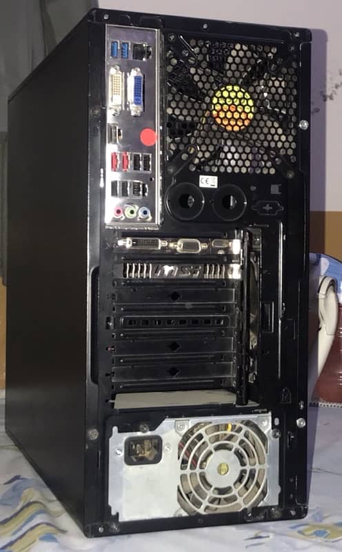 GTX 750 Ti, Core i5, 12GB Ram, 500GB HDD (FULL PC SETUP) Samsung LED 7