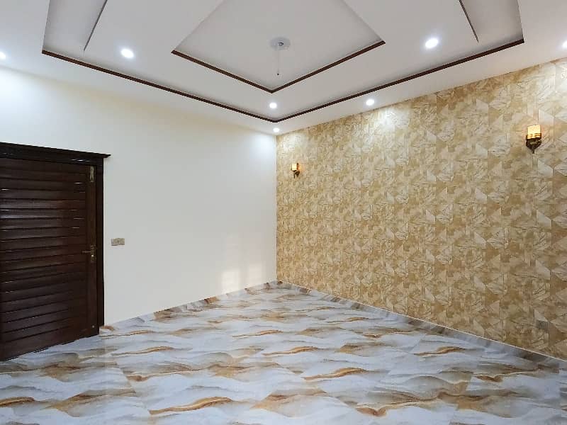 A Palatial Residence House For Sale In Johar Town Phase 2 - Block H3 Lahore 31