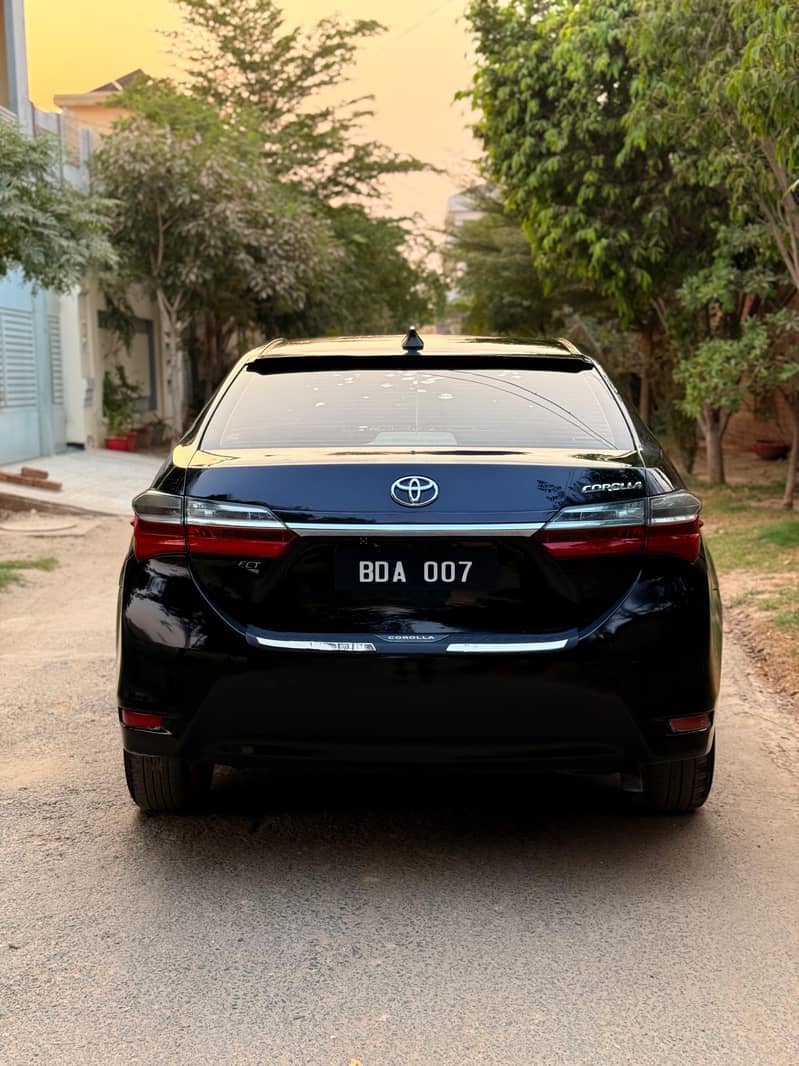 Toyota Corolla GLI 2014 Model For Sale 1