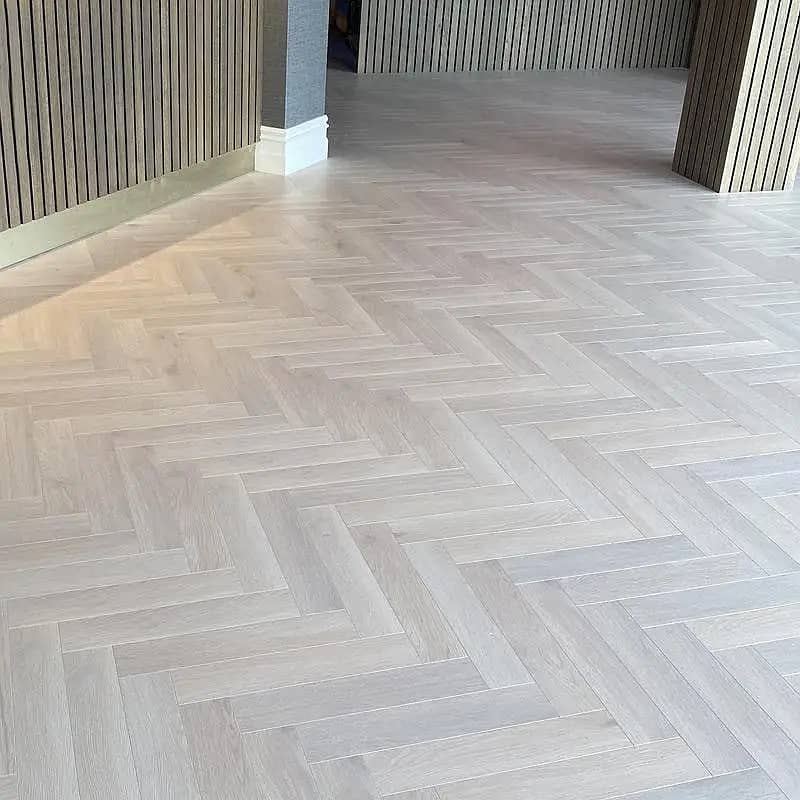 Wooden floor / Vinyl flooring / Laminated wood floor / solid flooring 4