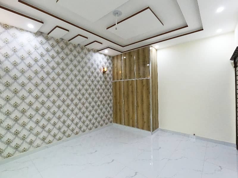 Ideal 12 Marla House Available In Johar Town Phase 2 - Block H3, Lahore 22