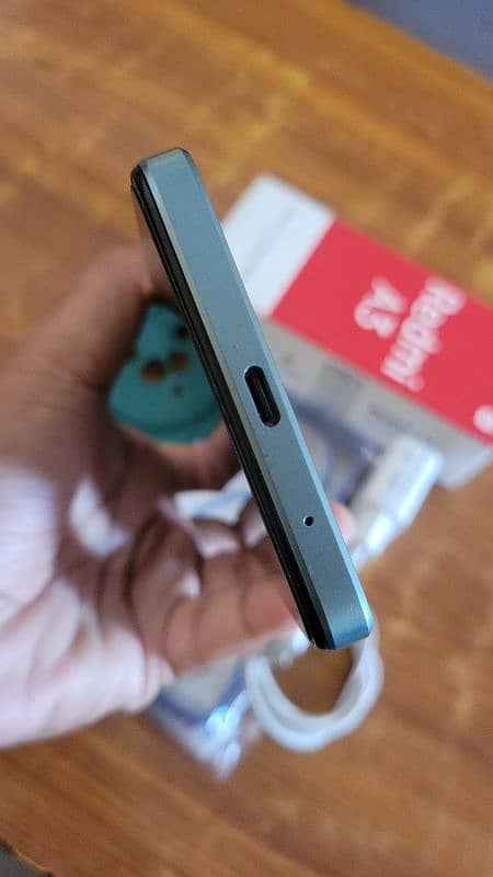 Redmi A3  4gb 128gb 10/10 warranty 6