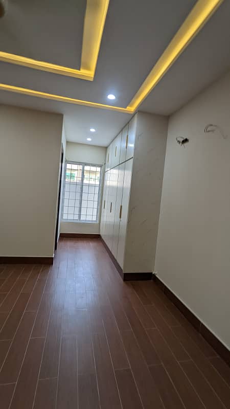 Kanal Upper Portion available for rent in G-15 7