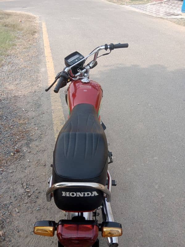 Honda CD70.2023 Modal registration 2024 and Clean 2