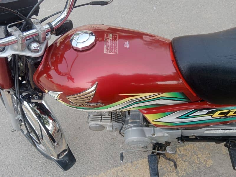 Honda CD70.2023 Modal registration 2024 and Clean 13