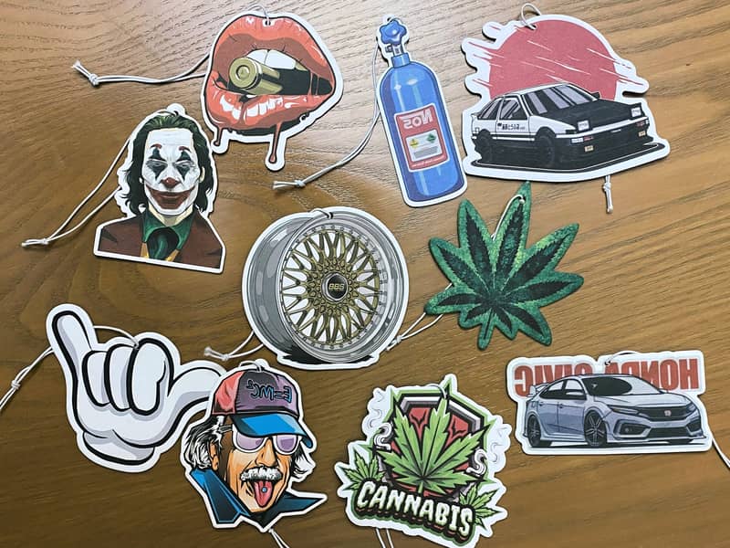 Custom Hot Selling Car Air Fresheners Cool Designs & Fragrance 0