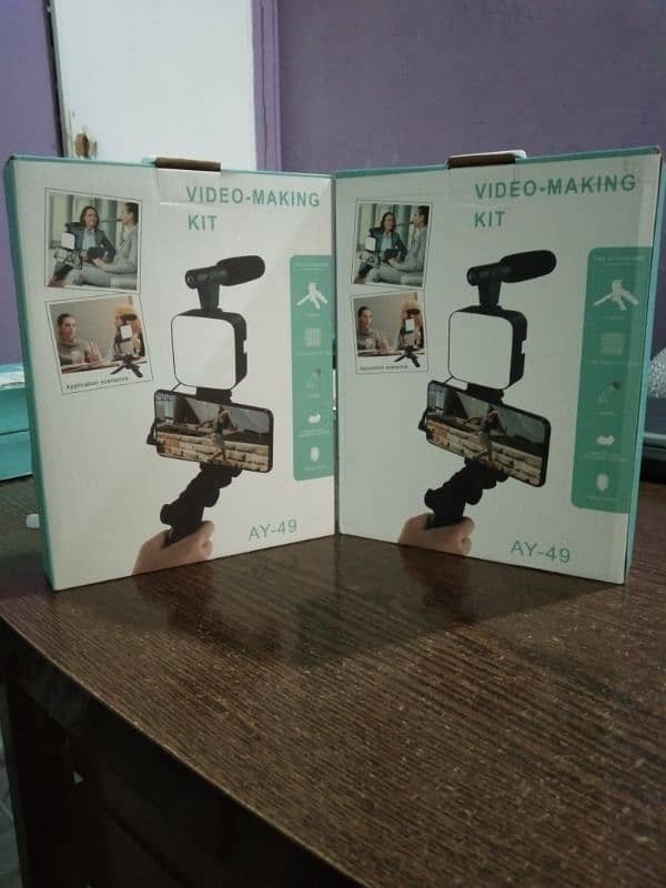 5 in 1 Professional Vlogger Kits Available (JLM City) 0