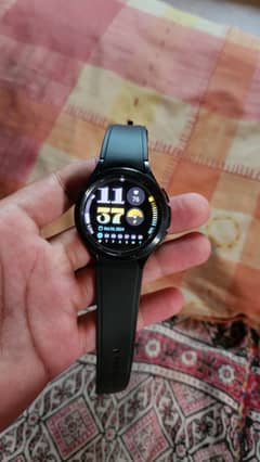 Samsung Galaxy Watch 4 Classic 46 mm with Box