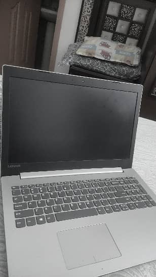 LENOVO IDEA PAD 330S 7TH GEN 256 GB SSD 8 GB RAM 0