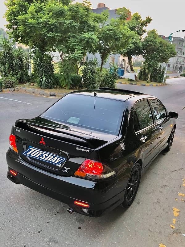 Mitsubishi Lancer 2004 10