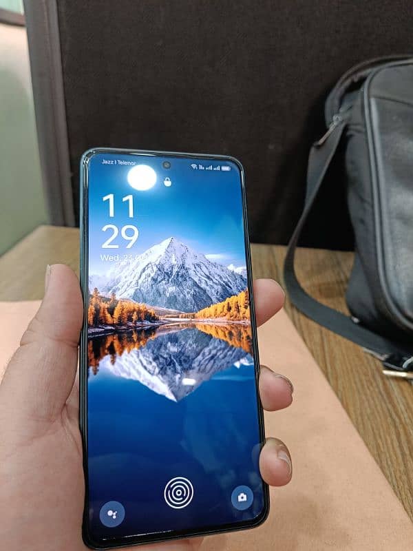 Oppo Reno 11F 4