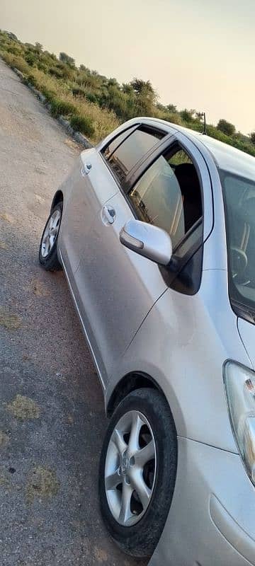 toyota vitz 2008 arjent sale 9