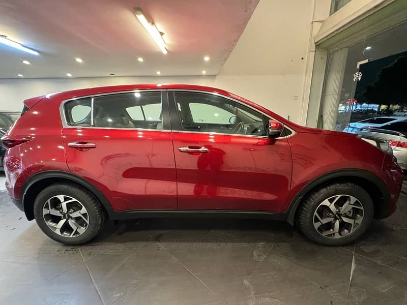 KIA Sportage 2020 ALPHA 8