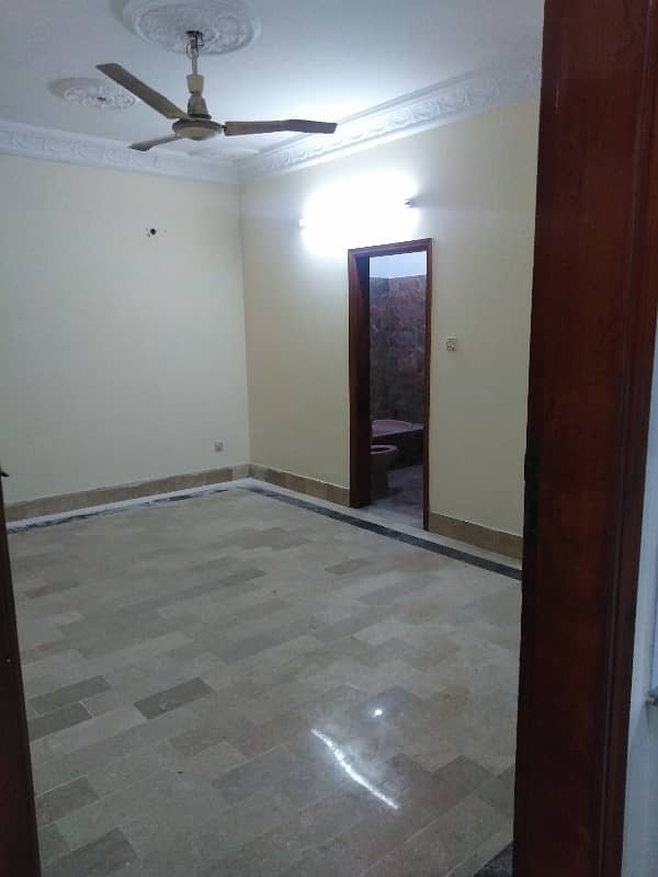 5000 Square Feet Office Available For Rent Gulistan-E-Jauhar Block 20 10