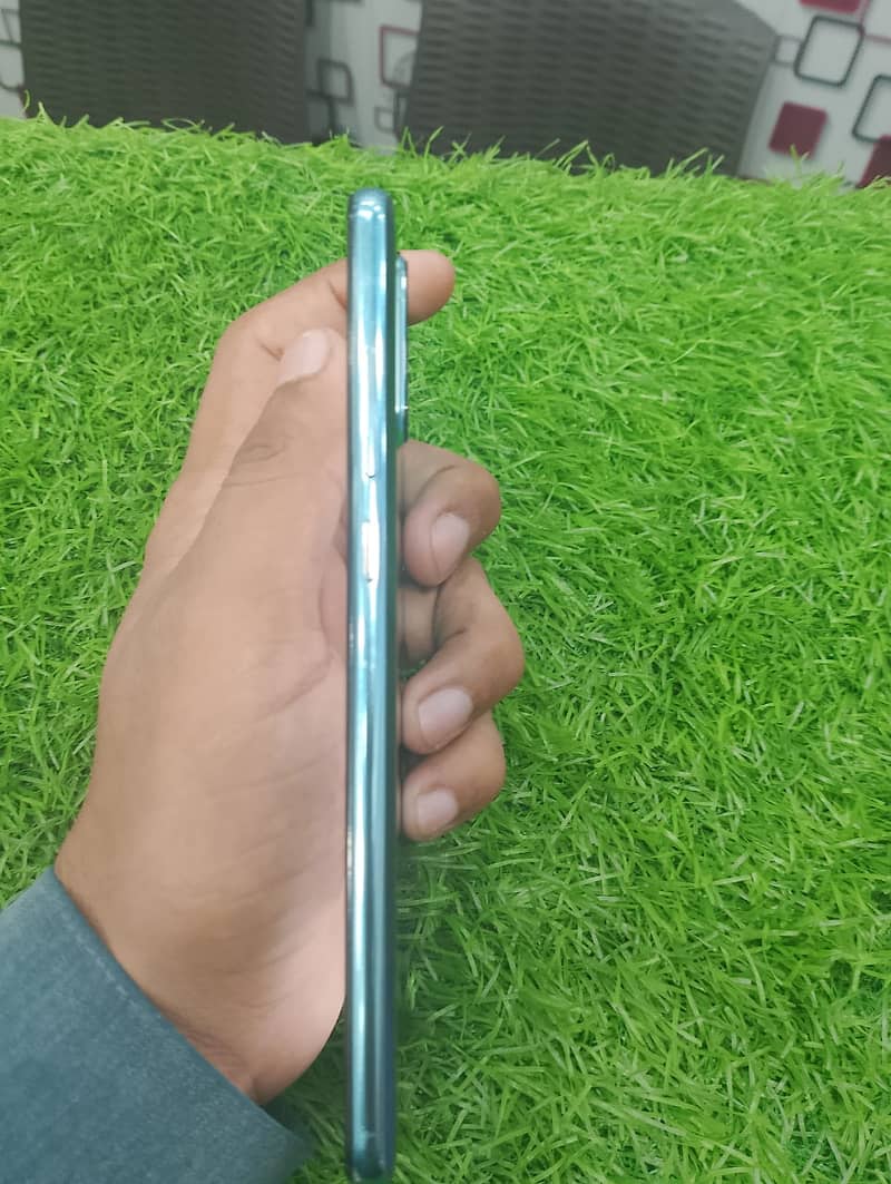 Huawei P30 Dual Sim 6GB 128GB PTA Indisplay Finger Pubg 60FPS 30X ZOOM 4