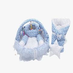 baby cot / carry cot / baby carry cot / kids carry cot