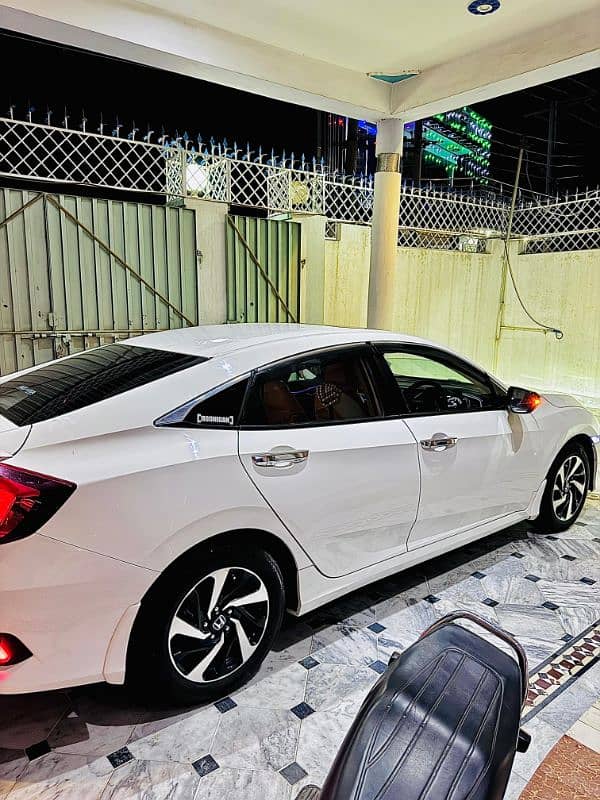 Honda Civic VTi Oriel Prosmatec Full option 2018 9