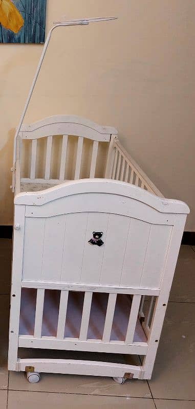 Tinnies Wooden Baby Cot (White) 2