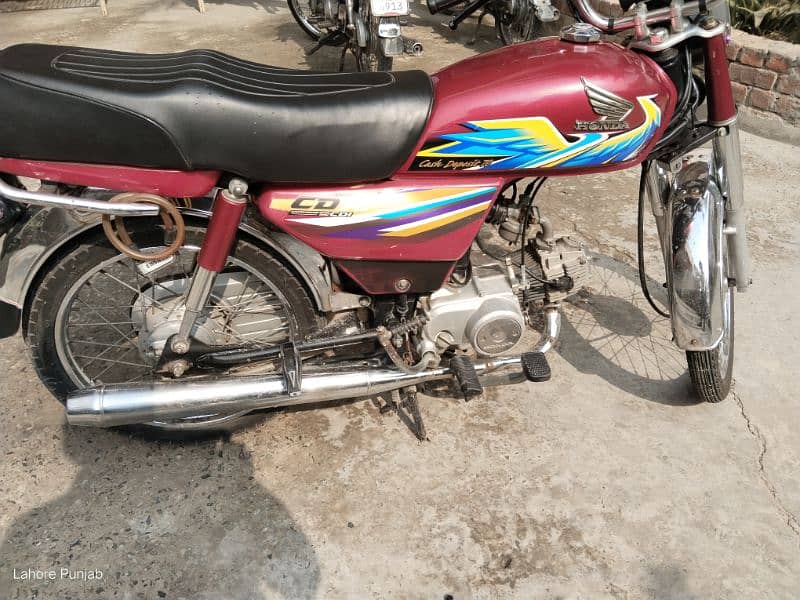 Honda CD70 3