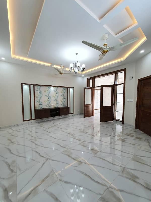 7 Marlas Ground floor Prime Location Near Market and Park G-13 0